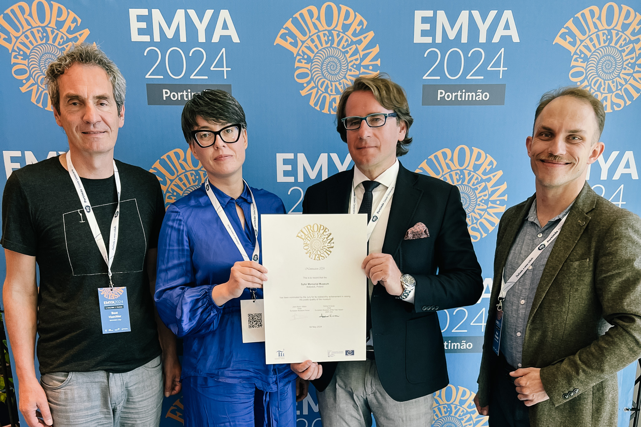 Od lewej: juror EMYA dr Beat Haechler, Paulina Cylka, prof. Wojciech Śleszyński, dr Piotr Popławski. Konferencja Europejskiego Forum Muzeów towarzysząca rozdaniu nagród EMYA 2024, Portimao, Portugalia.