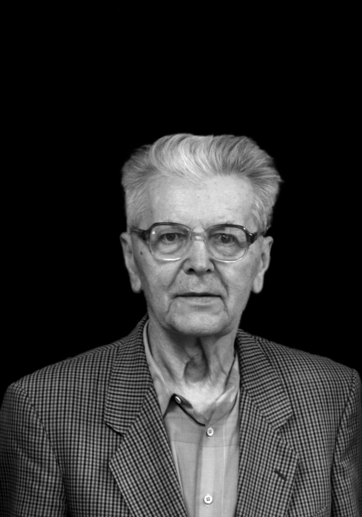 Czarno-białe zdjęcie Mariana Stecyka.