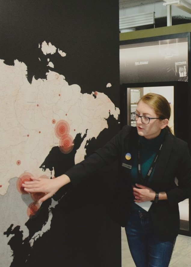 ЭКСКУРСИЯ С КУРАТОРОМ (С СОТРУДНИКОМ МУЗЕЯ)